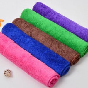 AMCO Micro Fiber Cleaning Towels, Kitchen Towel, Clean Windows & Cars (Random color）